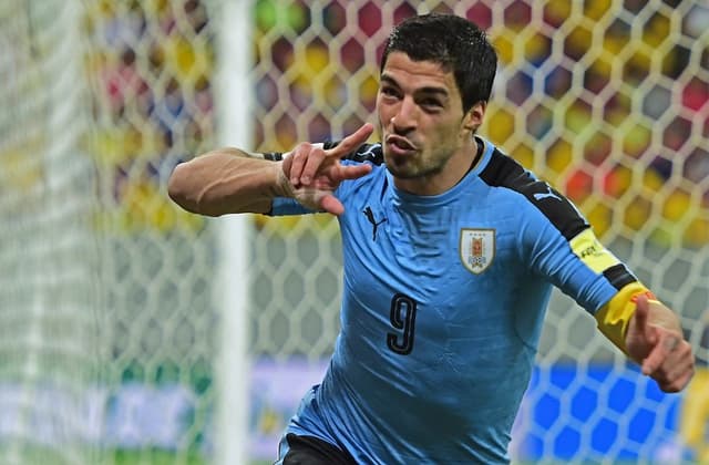 Luis Suárez é o artilheiro e principal craque do Uruguai na Copa América