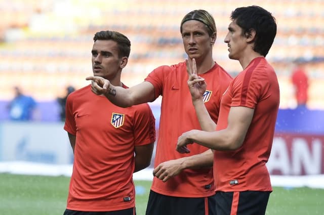 Griezmann, Torres e Savic - Treino Atlético de Madrid