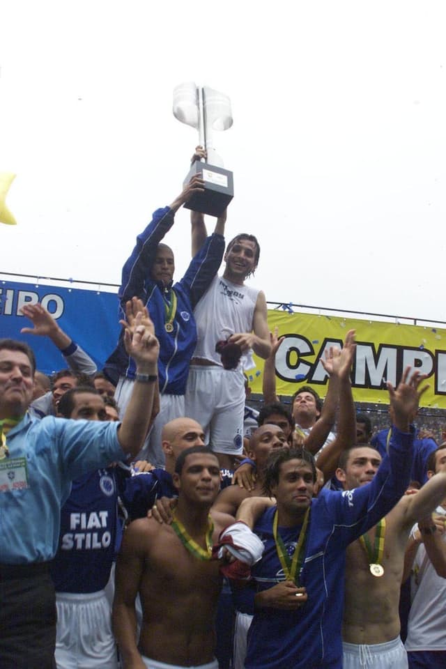 Campeão brasileiro em 2003 com 100 pontos, o Cruzeiro fez 43 deles só quando venceu o Osmarzão&nbsp;