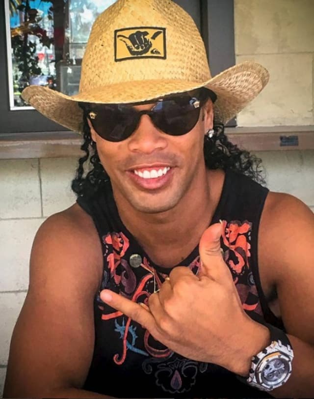 Veja imagens de Ronaldinho Gaúcho