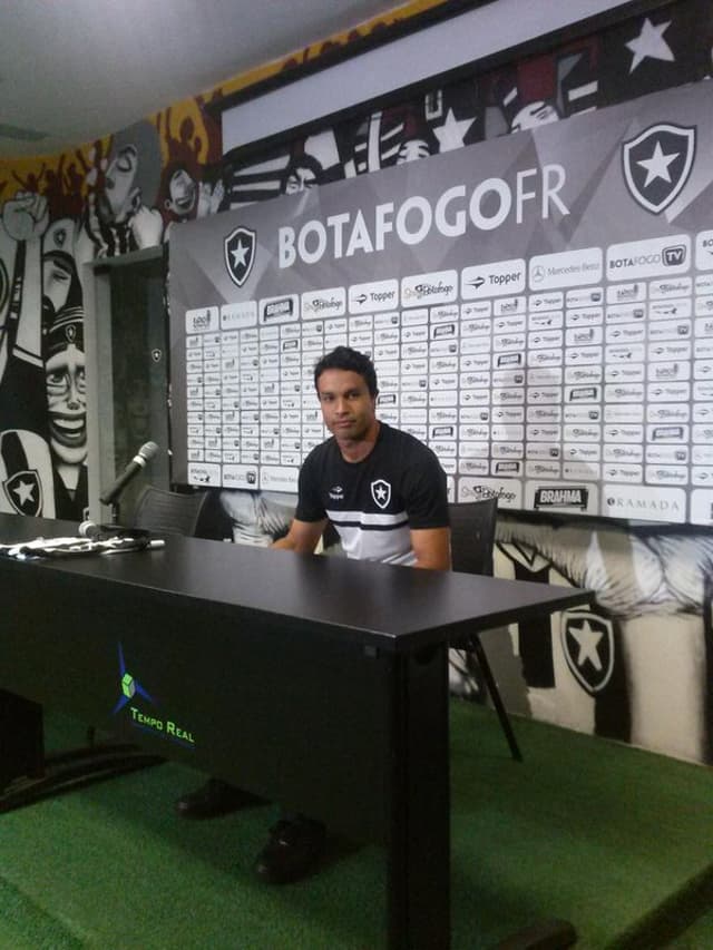 Dudu Cearense Apresentação Botafogo