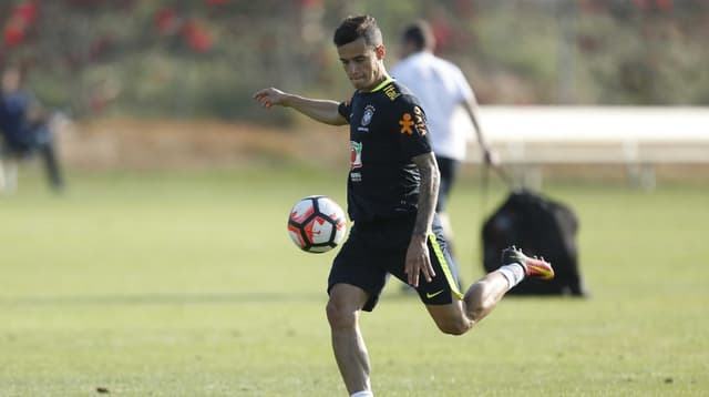 Philippe Coutinho em treino da Seleção Brasileira