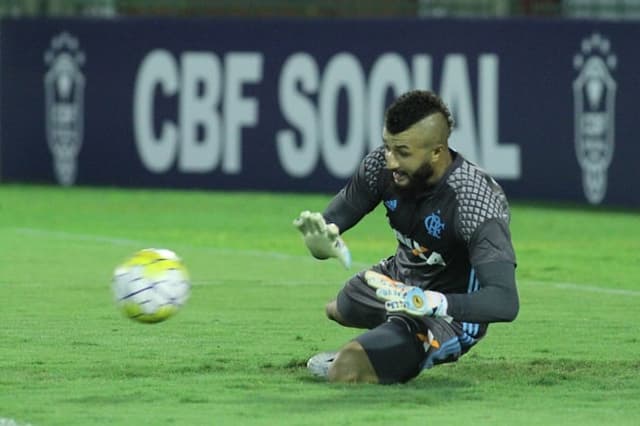 Muralha vem ganhando confiança no Fla