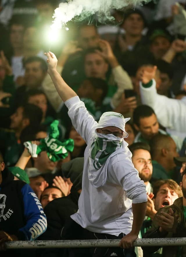 Torcida em Curitiba