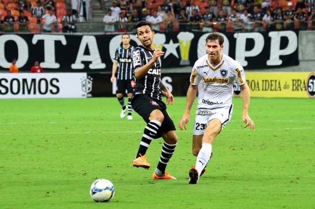 Último jogo - Botafogo 1 x 0 Corinthians (11/10/2014, na Arena Amazônia)&nbsp;