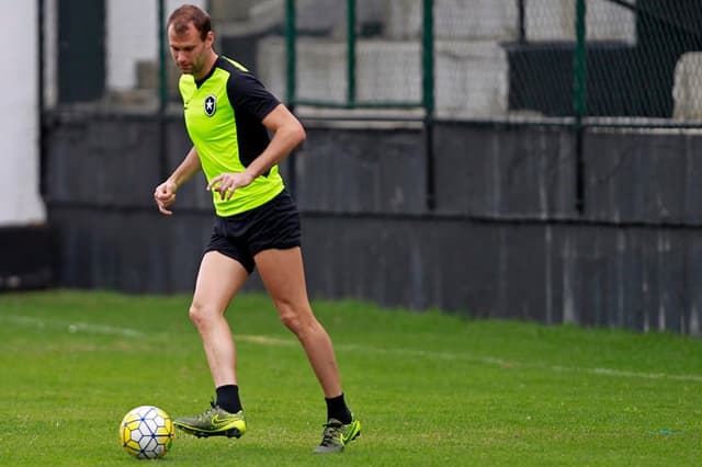 Treino do Botafogo - Joel Carli