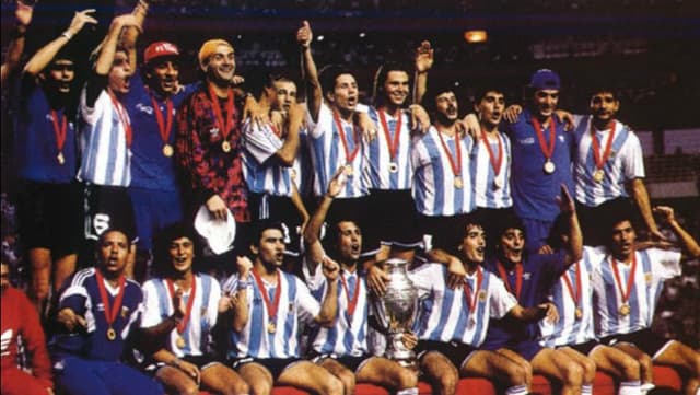 Último título: Copa América-1993 / Final: Argentina 2 x 1 México