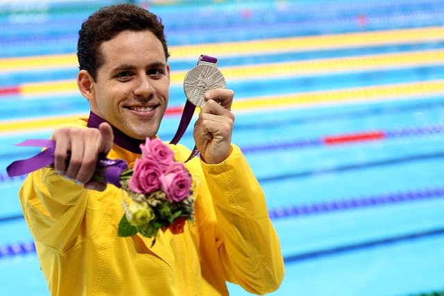 Olimpíadas 2012 - Londres - Thiago Pereira recebe medalha de Prata durante a final dos 400 metros na Arena Aquatics Centre