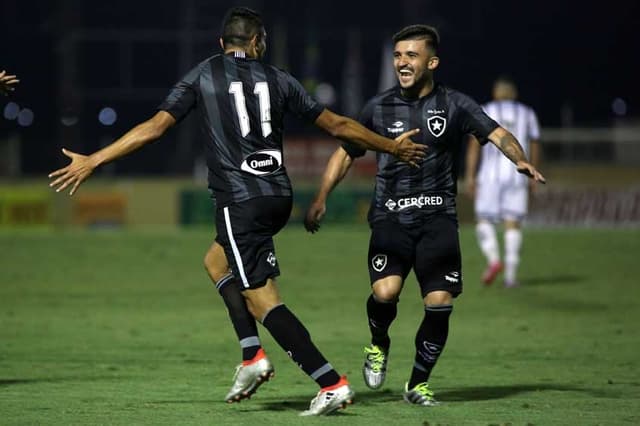 Bragantino x Botafogo