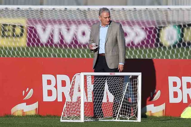 Tite - Treino Seleção Olimpica (foto:Lucas Figueiredo / MoWA Press)