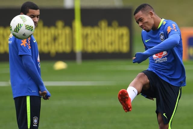 Gabriel Jesus está com a Seleção