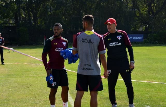 Lucão fez 11 partidas sob o comando de Bauza