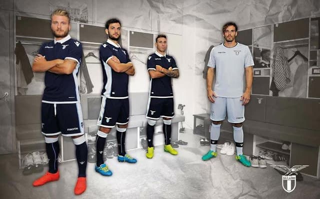 Uniforme reserva da Lazio