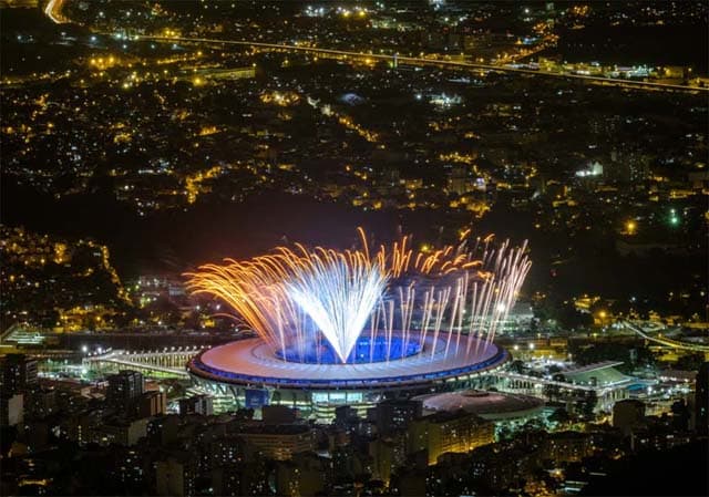 Fogos foram testados para uso na Cerimônia de Abertura da Rio-16 no Maracanã