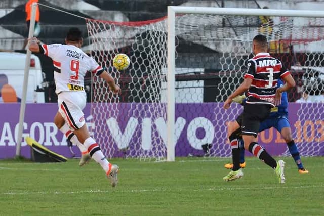 Santa Cruz x São Paulo (Foto:Pablo Kennedy/Lancepress!)