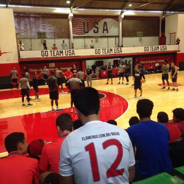 Sócio-torcedor do Flamengo curtiu treino da seleção americana