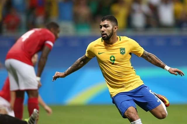 Gabigol é o artilheiro do Santos no ano