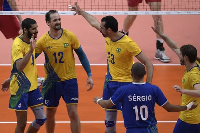 Brasil faz sua melhor partida na Rio-2016 e vence a Rússia por 3 a 0; final será contra a Itália