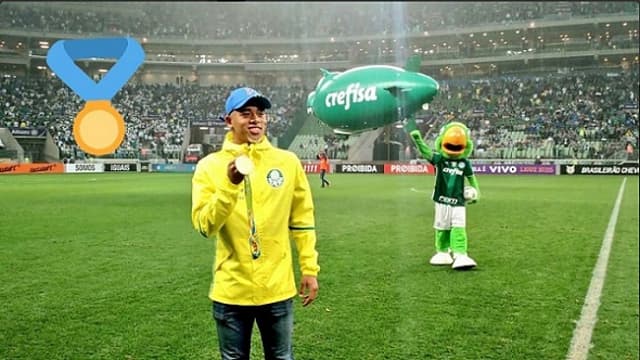 Gabriel Jesus Medalha (Foto: Twitter/Palmeiras)