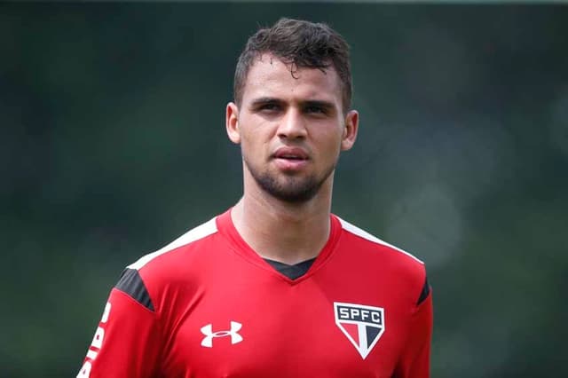 Lucão perdeu espaço no São Paulo após falhas&nbsp;