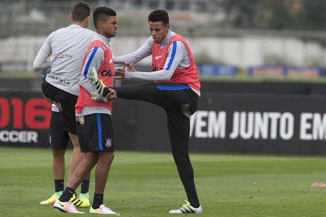 Treino do Corinthians na tarde desta quarta