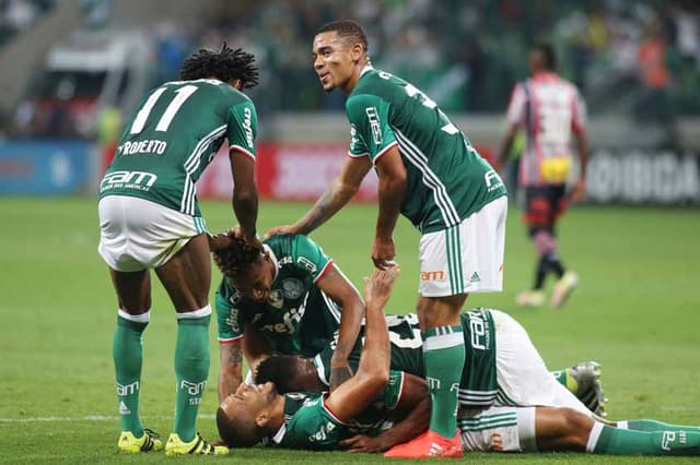 Veja as chances de título dos postulantes pela taça<br>Palmeiras - 52%