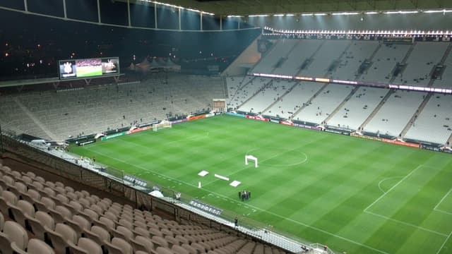 Sábado - 16h - Corinthians x Palmeiras - Arena Corinthians