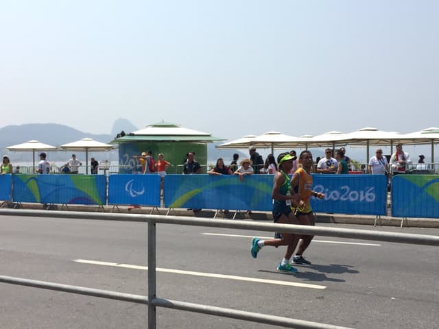 Edneusa de Jesus conquistou a medalha de bronze na maratona, neste domingo, no Rio de Janeiro (Foto: Reprodução/Twitter)