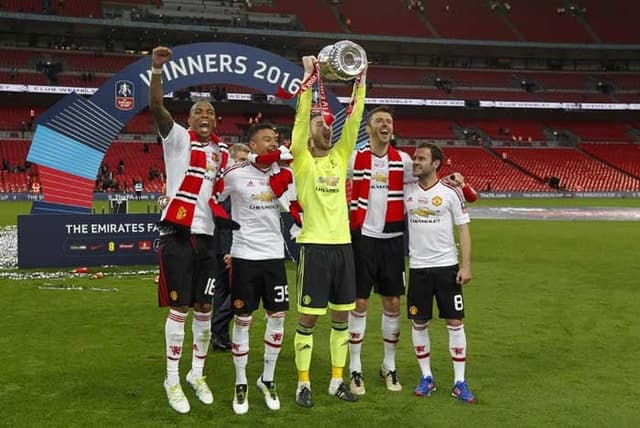 Manchester United salvou sua temporada com a conquista da Copa da Inglaterra