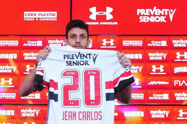 Jean Carlos usará a camisa 20, que era do argentino Centurión&nbsp;