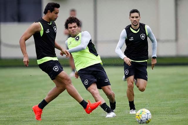 Treino Botafogo, em General Severiano 04/10