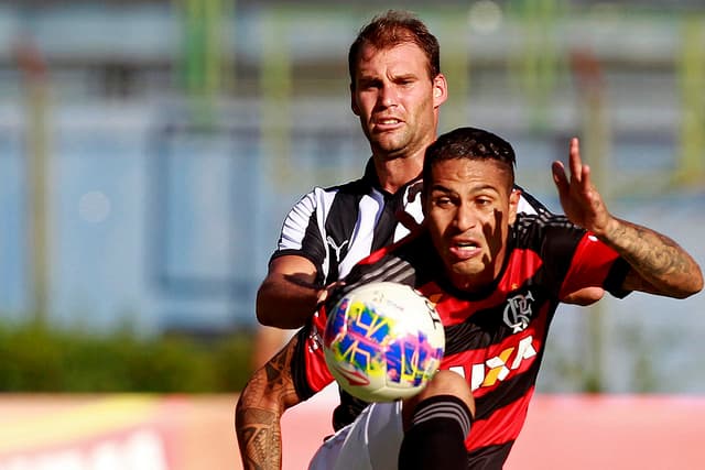 Carli e Guerrero - Botafogo x Flamengo