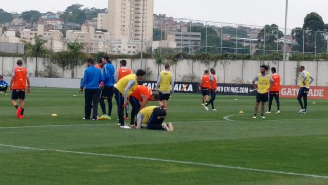 Treino do Corinthians - confusão