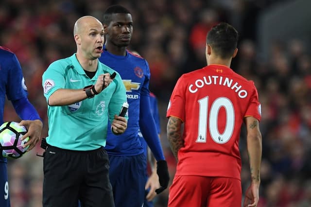 Pogba e Coutinho - Liverpool x Manchester United