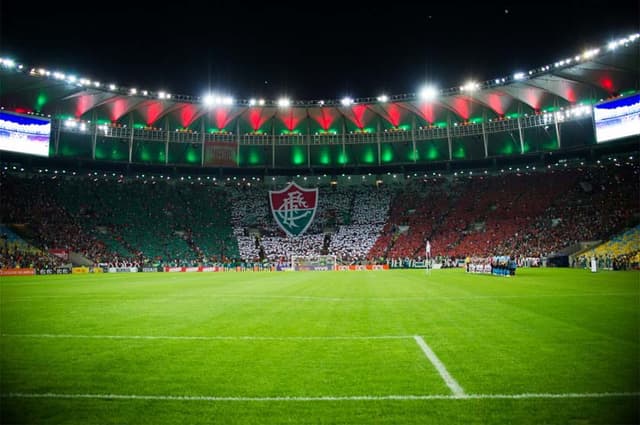 torcida do fluminense no maracanã