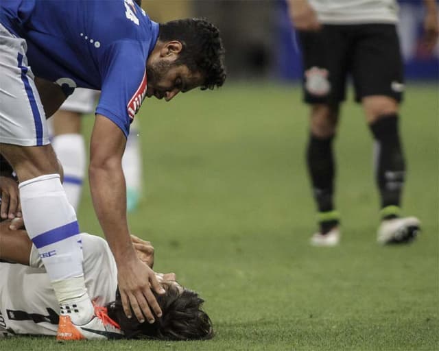 Na Copa do Brasil, Corinthians perdeu de 4 a 0 para o Cruzeiro