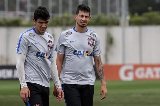 Pedro Henrique e Balbuena, zagueiros do Timão