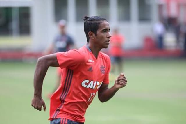 Gabriel fez treino físico nesta quarta-feira (Gilvan de Souza / Flamengo)