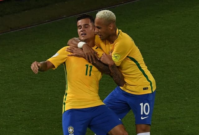 Coutinho e Neymar - Seleção Brasileira