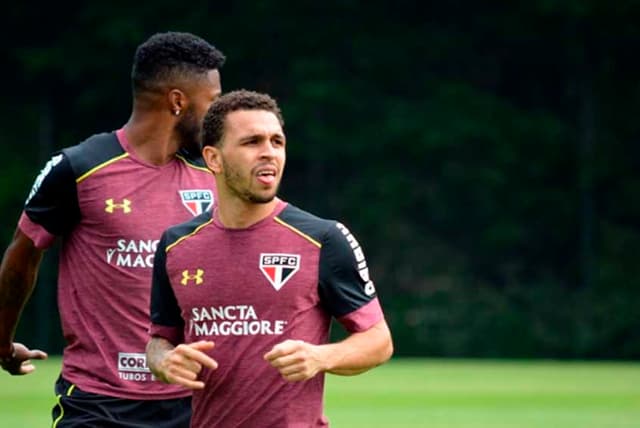 Wellington Nem em treino do São Paulo