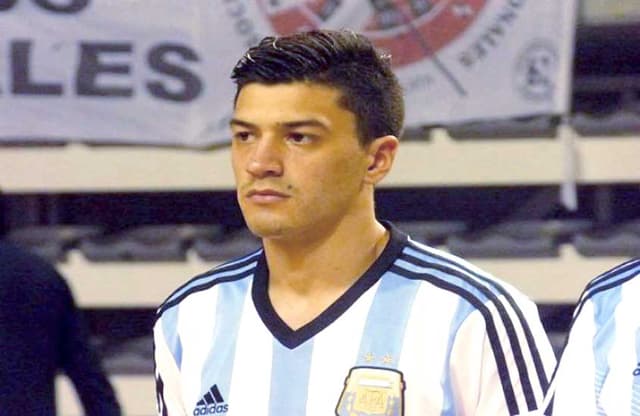 O jogador de futsal argentino Matías Kruguer