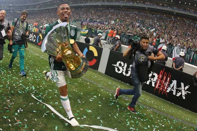 CRAQUE: Gabriel Jesus - Palmeiras - 27 jogos - Média L!: 6,8