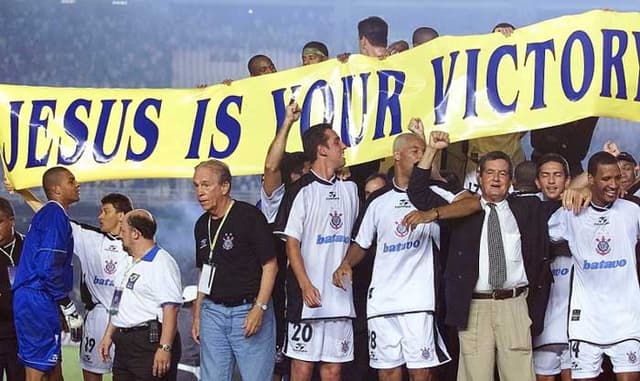 Corinthians, nos pênaltis, foi o primeiro campeão no formato que incluiu todos continentes. Final com o Vasco&nbsp;