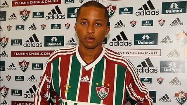 Willians é a nova contratação do Atlético-GO