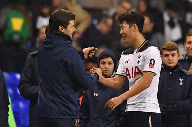 Mauricio Pochettino e Son - Tottenham x Aston Villa