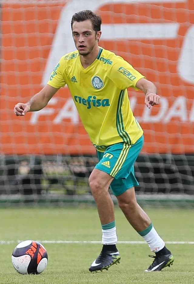 Hyoran em treino do Palmeiras