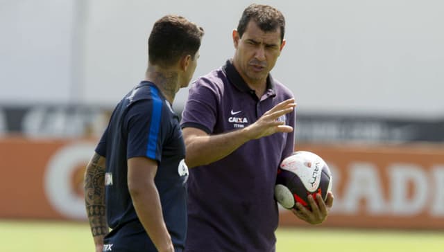 Fabio Carille durante o treinamento deste sábado