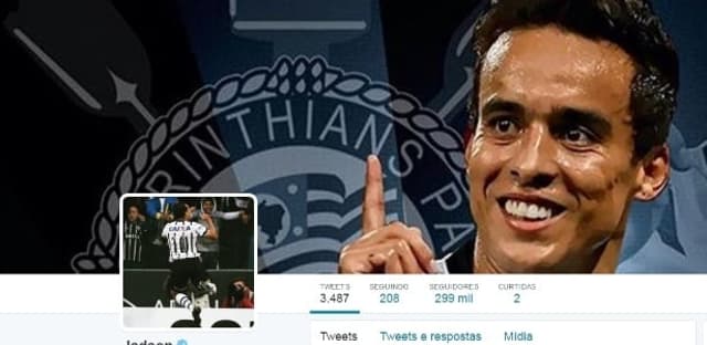 Jadson colocou o escudo do Corinthians em seu perfil