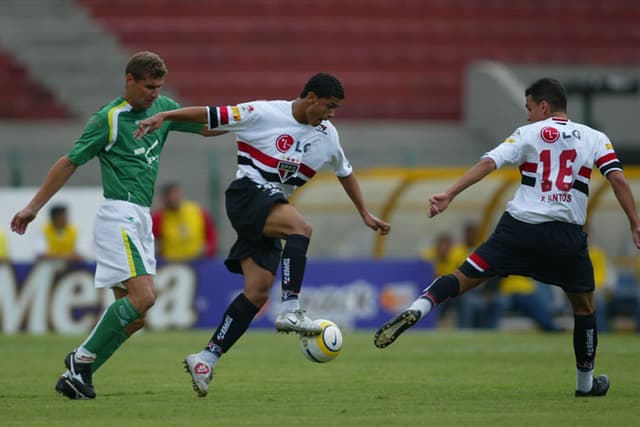 Denilson volante - Sâo Paulo 2005/06 - 22 jogos