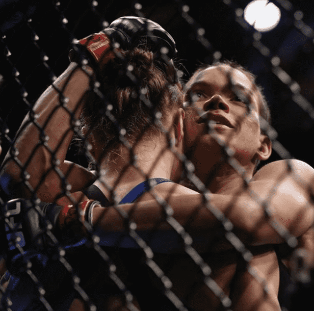 Amanda Nunes nocauteou Ronda Rousey em 48 segundos